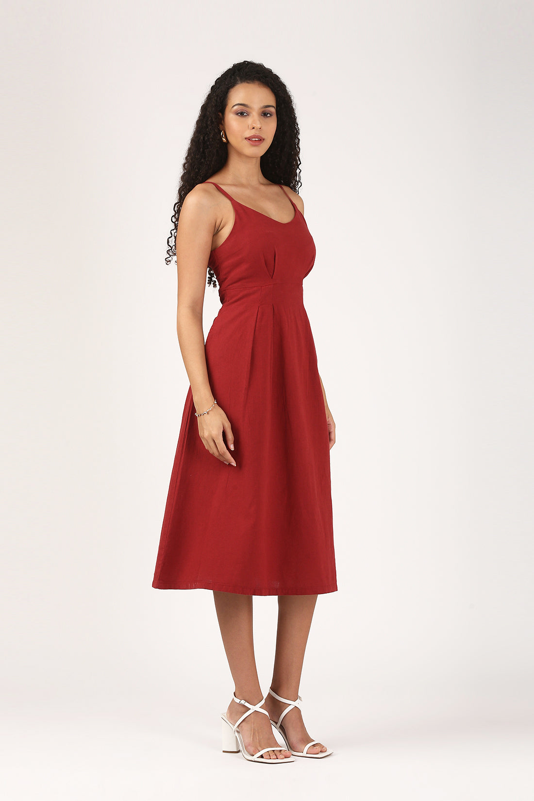 Mira Linen V-Neck Dress in Merlot