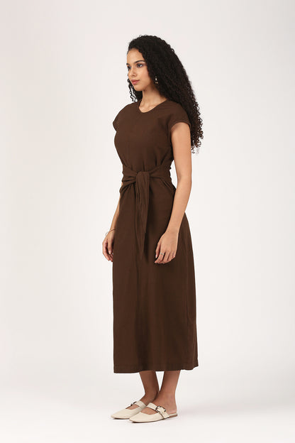 Amayra Linen Belted Dress in Espresso