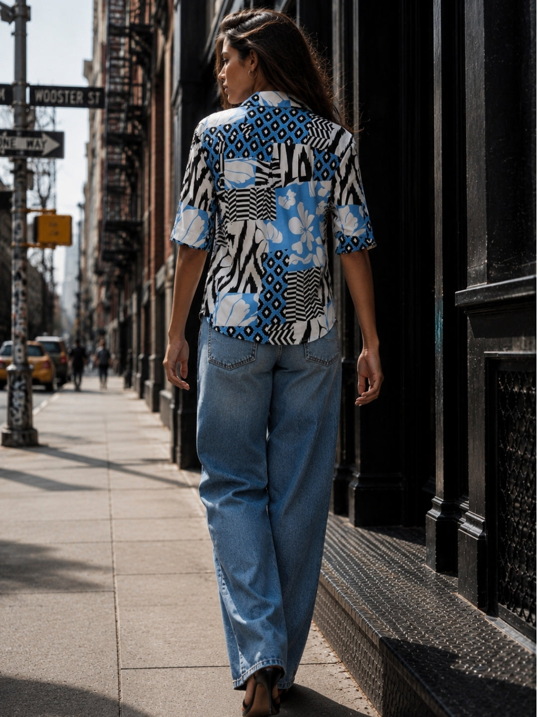 Balcao Breeze-Women’s Blue Abstract Floral Patchwork Cuban Collar Shirt