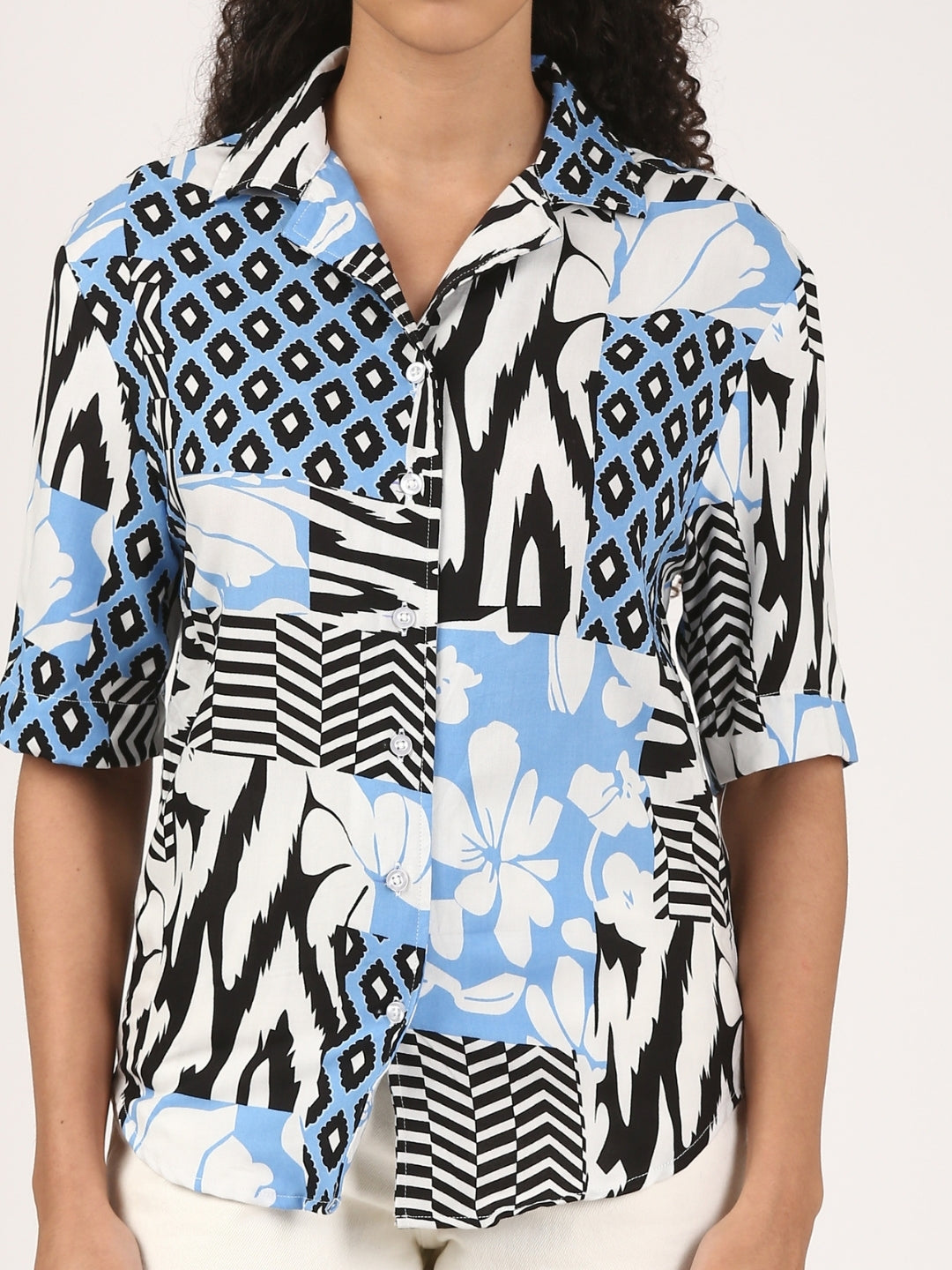 Balcao Breeze-Women’s Blue Abstract Floral Patchwork Cuban Collar Shirt