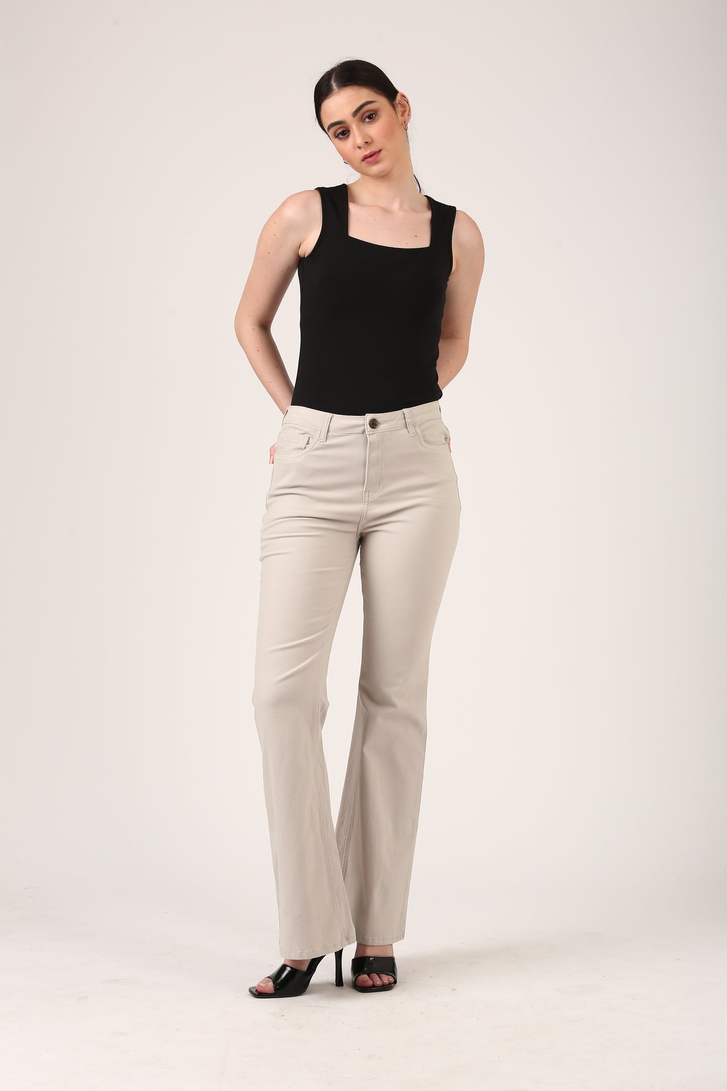 Sand  Dobby Flare Stretch Pant